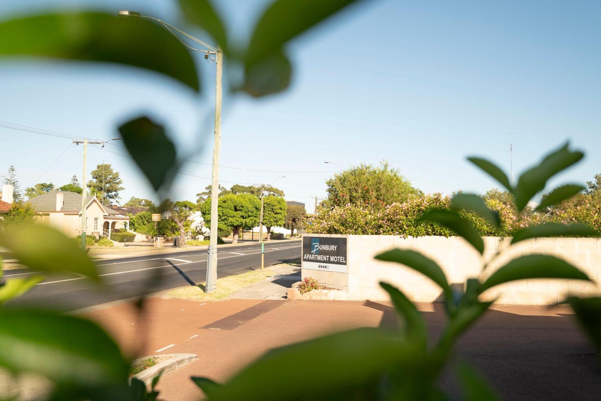 Bunbury Motel And Apartments Buitenkant foto
