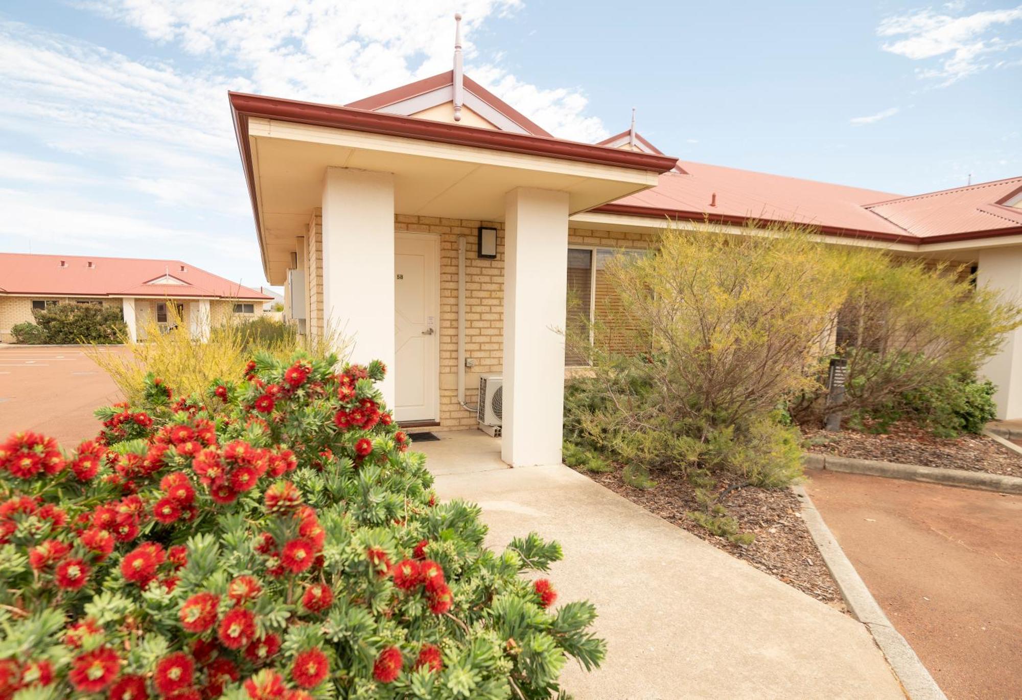 Bunbury Motel And Apartments Buitenkant foto